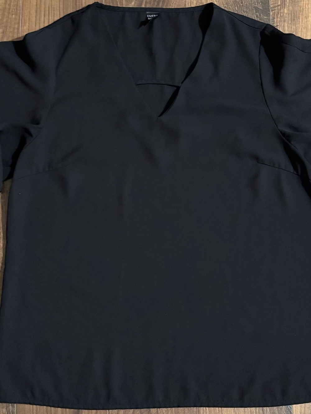 SHEIN Black V-Neck Short Sleeve Blouse